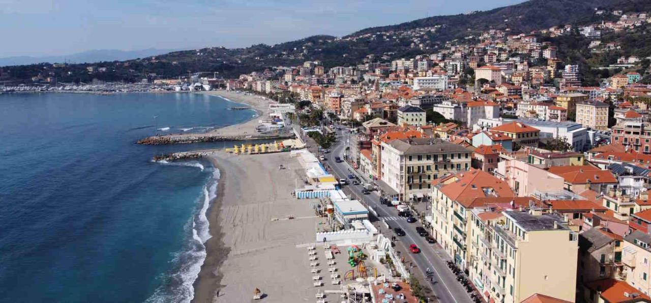 Varazzesuite Apartment Esterno foto